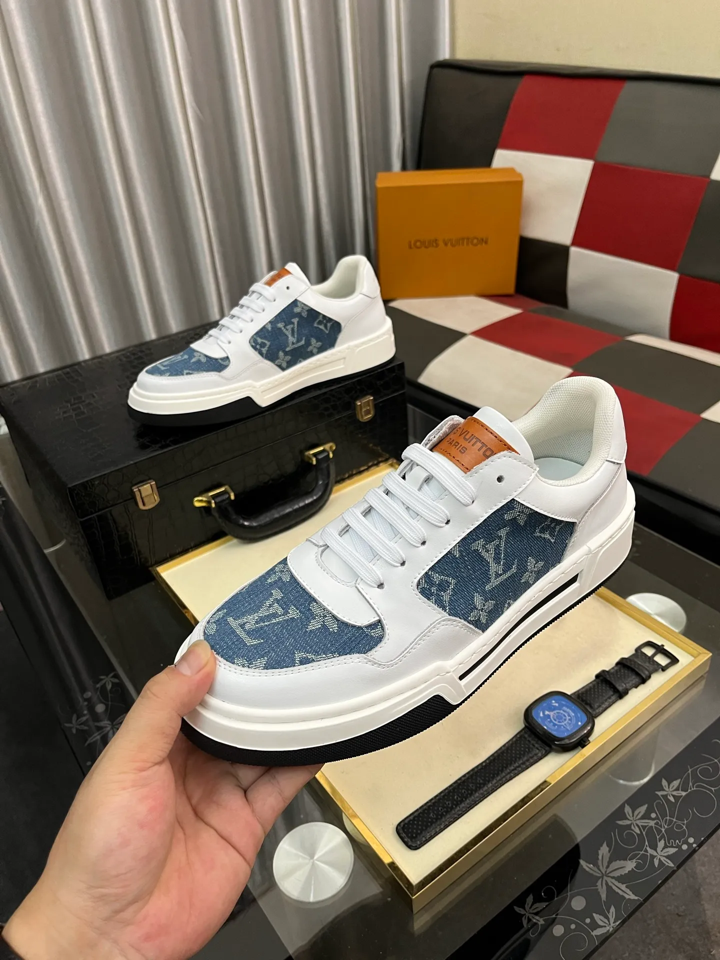 Men's Men's Shoes💰420⌚️⌚️《Lv*》The latest and most popular casual shoes, top brand [seduce] luxury~purchase, top~quality. [Strong] The upper is made of imported breathable cowhide with cloth material ➕ breathable sheepskin feet (•) and fine workmanship. Original personalized fashionable soft rubber wear-resistant outsole, size: 38-442️⃣colors available